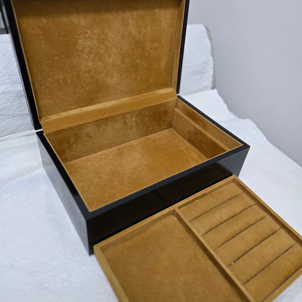 Vintage Black Lacquer Jewelry Box Shell Inlay Removable Tray Made in Korea
